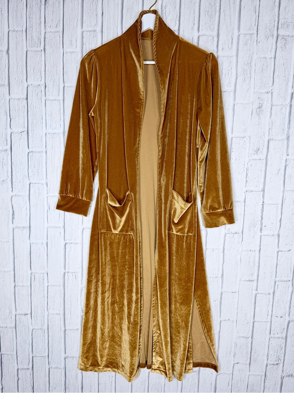 ✨ Gold Velvet Long Duster Cardigan M Boho Luxe Open Front Pockets